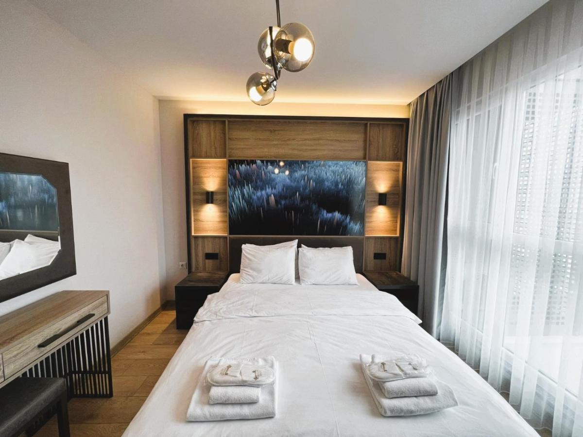 Apartament Alyateras *